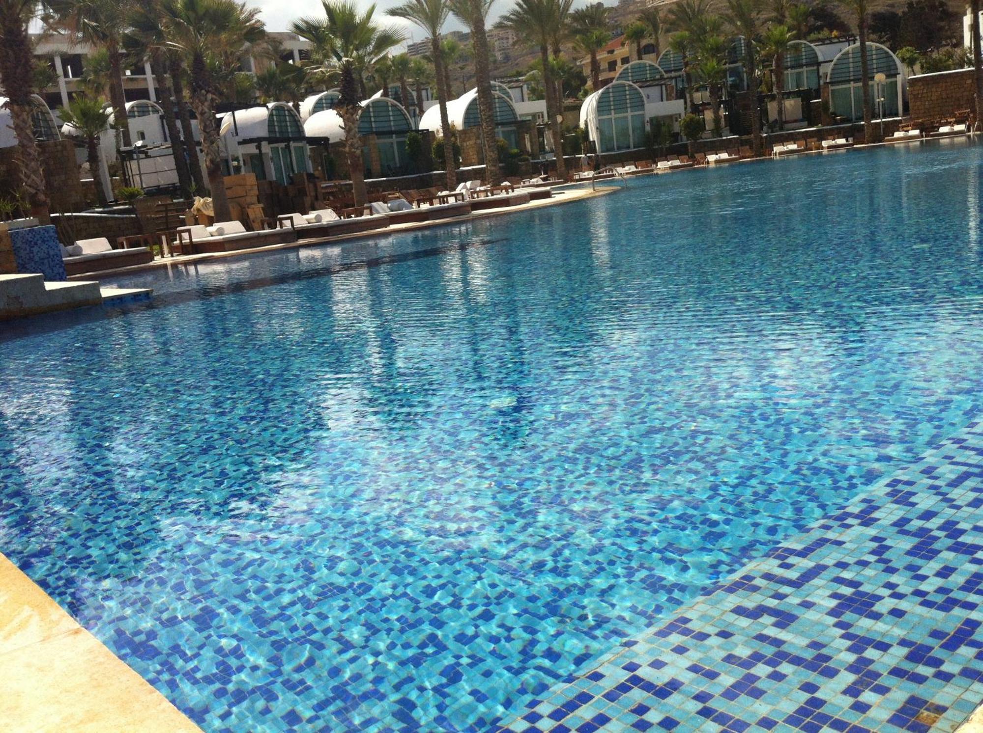 Pangea Resort Jieh