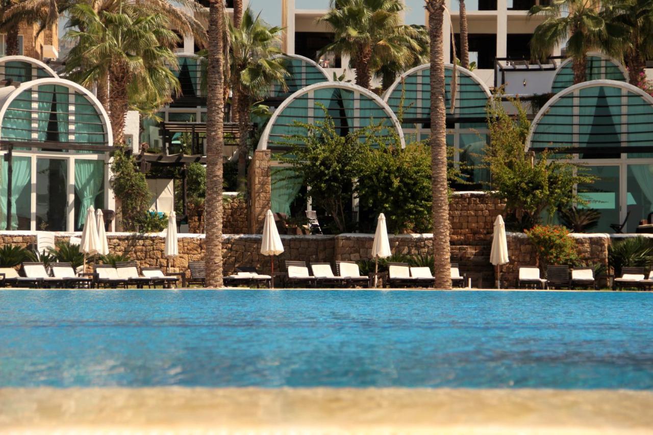 Pangea Resort 5*
